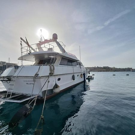 ホテル Riti Yacht Kalkara エクステリア 写真