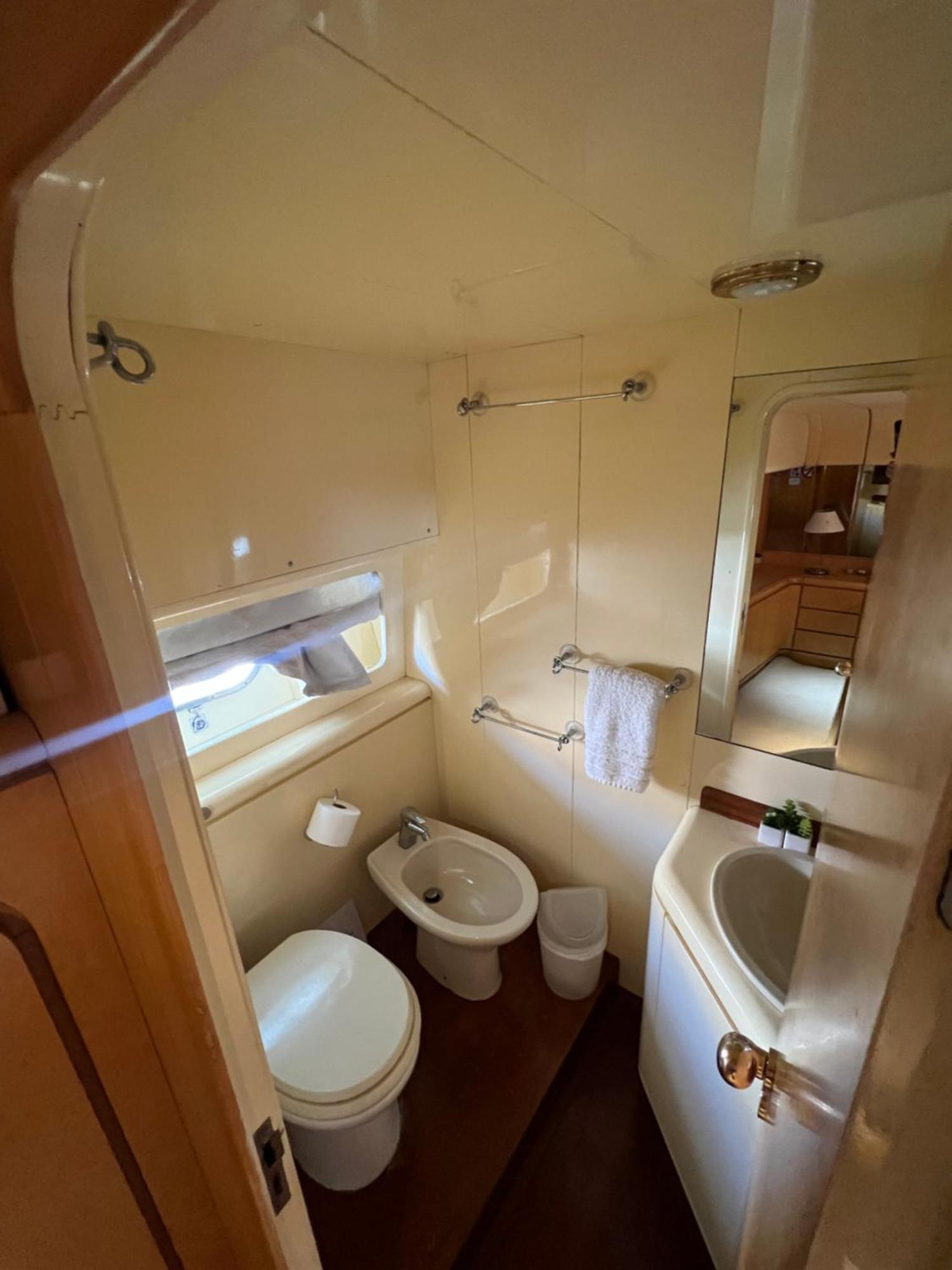 ホテル Riti Yacht Kalkara エクステリア 写真