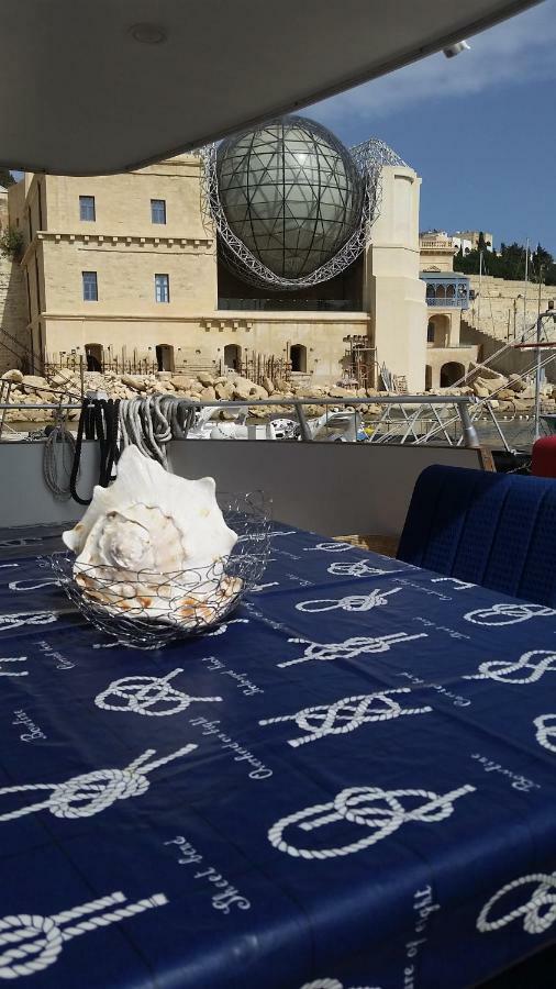 ホテル Riti Yacht Kalkara エクステリア 写真